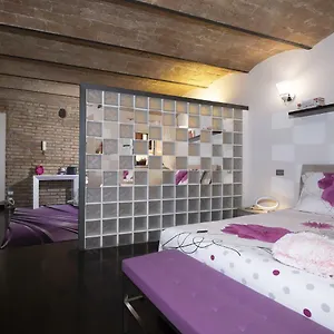  Apartment Domus Paradiso In Piazza Navona