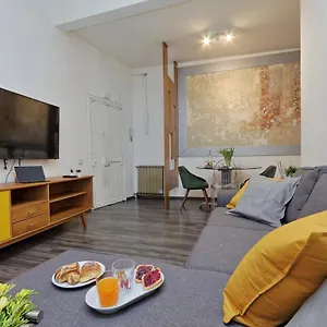  Apartamento Urbana